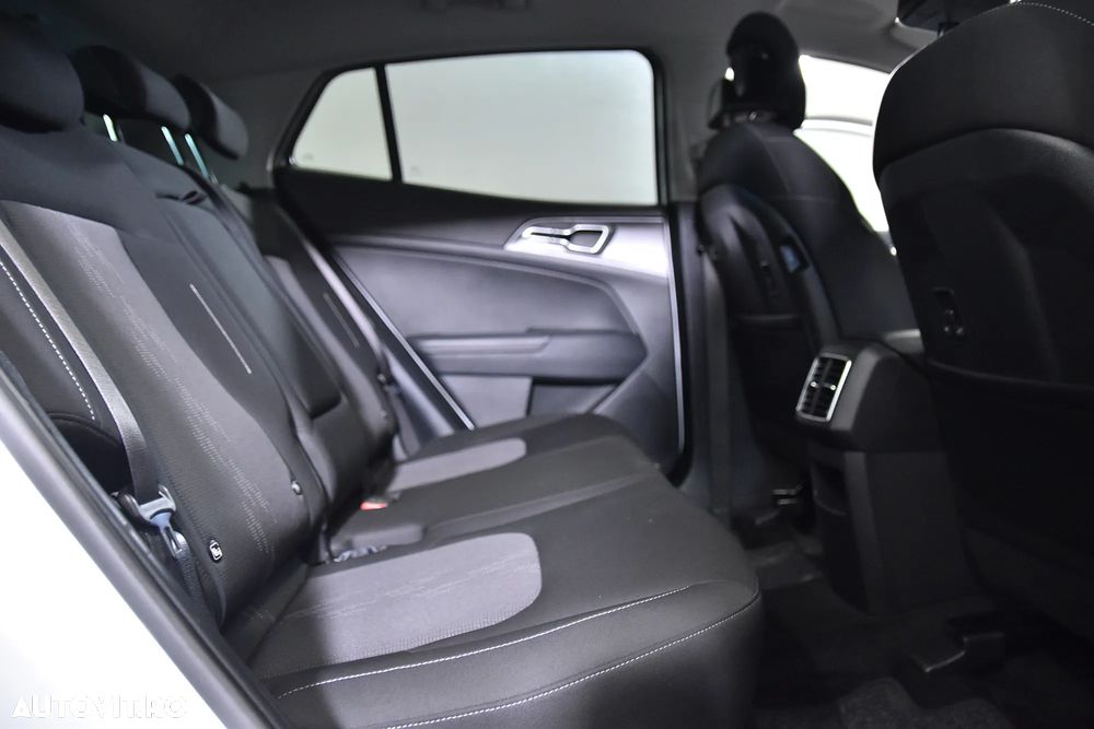 Kia Sportage - 12