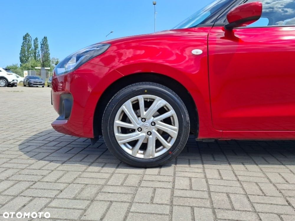 Suzuki Swift 1.2 Dualjet SHVS Premium Plus - 13