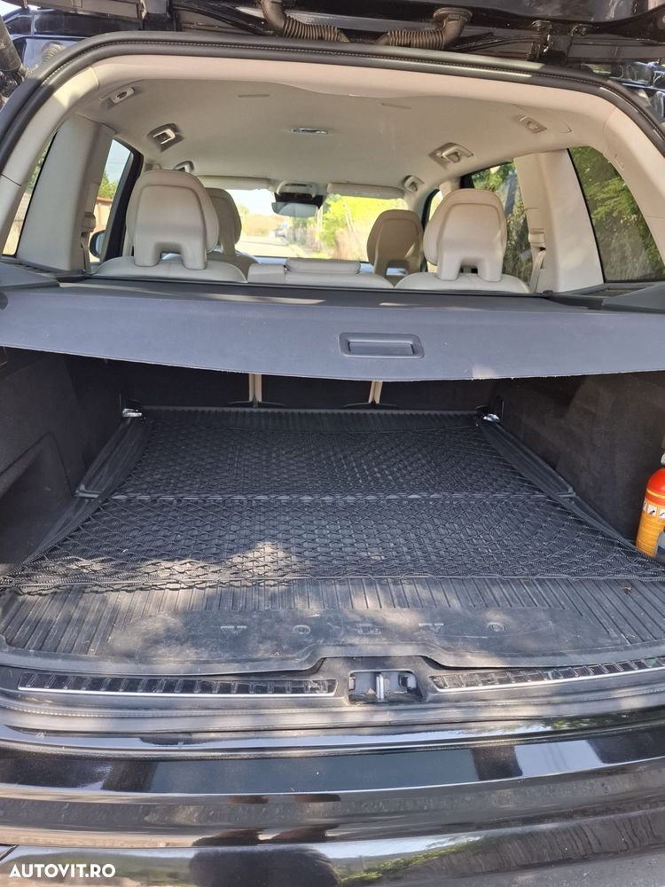 Volvo XC 90 D5 AWD Inscription - 8