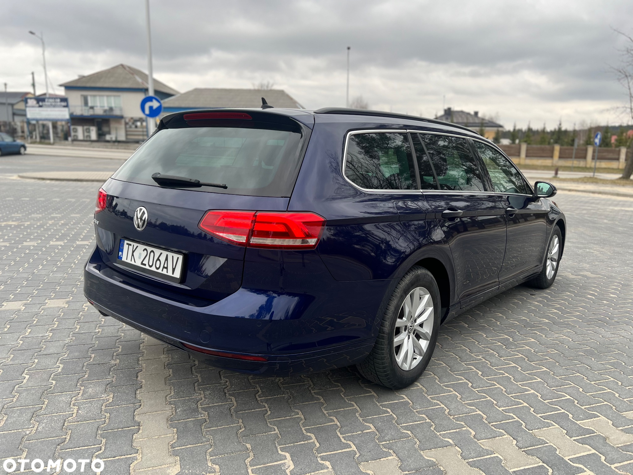 Volkswagen Passat 2.0 TDI EVO Business - 17