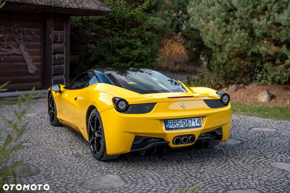 Ferrari 458 Italia - 3