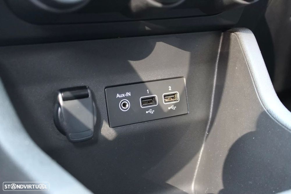 Renault Clio 1.0 TCe Evolution Bi-Fuel - 10