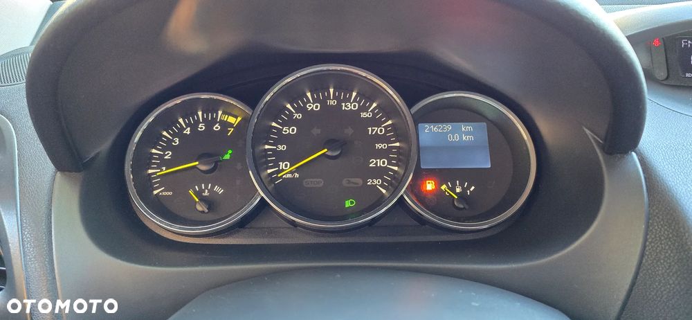 Renault Fluence 1.6 16V Expression Euro5 - 9