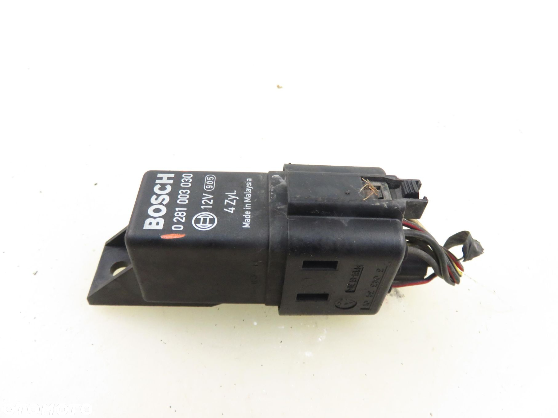 PRZEKAŹNIK ŚWIEC HONDA CIVIC VIII 2.2 CTDi  0281003030 - 7
