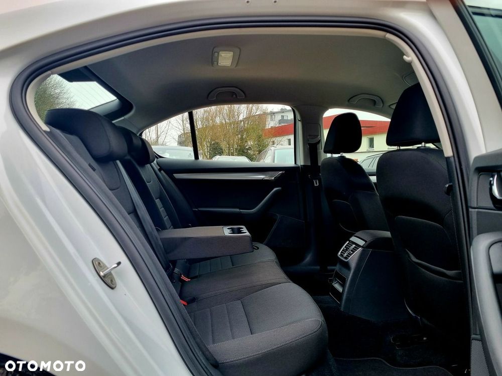 Skoda Octavia 1.6 TDI Active DSG - 15