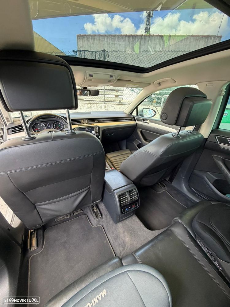 VW Passat Variant 2.0 TDI Confortline DSG - 16