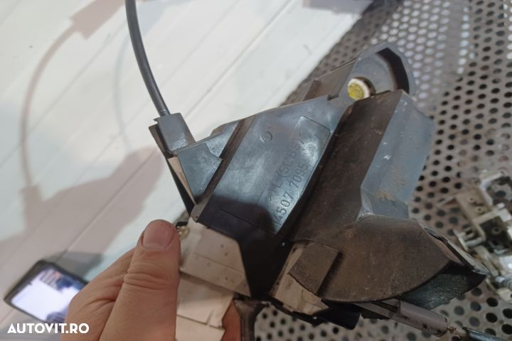 Broasca usa spate dreapta 1.4B 45077095 96834160 Citroen C4 1 [2004 - - 3