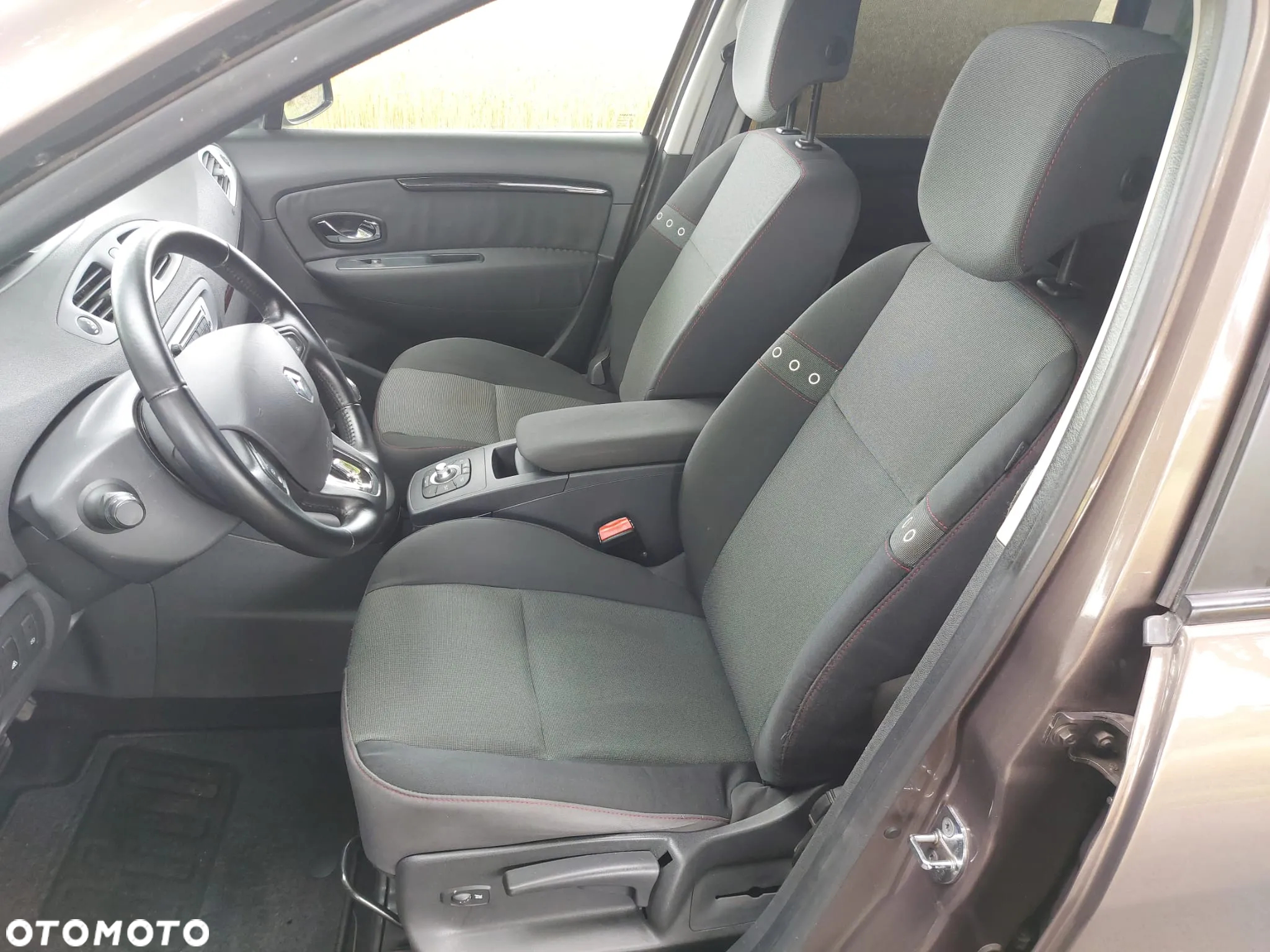 Renault Scenic ENERGY TCe 115 S&S LIMITED - 24
