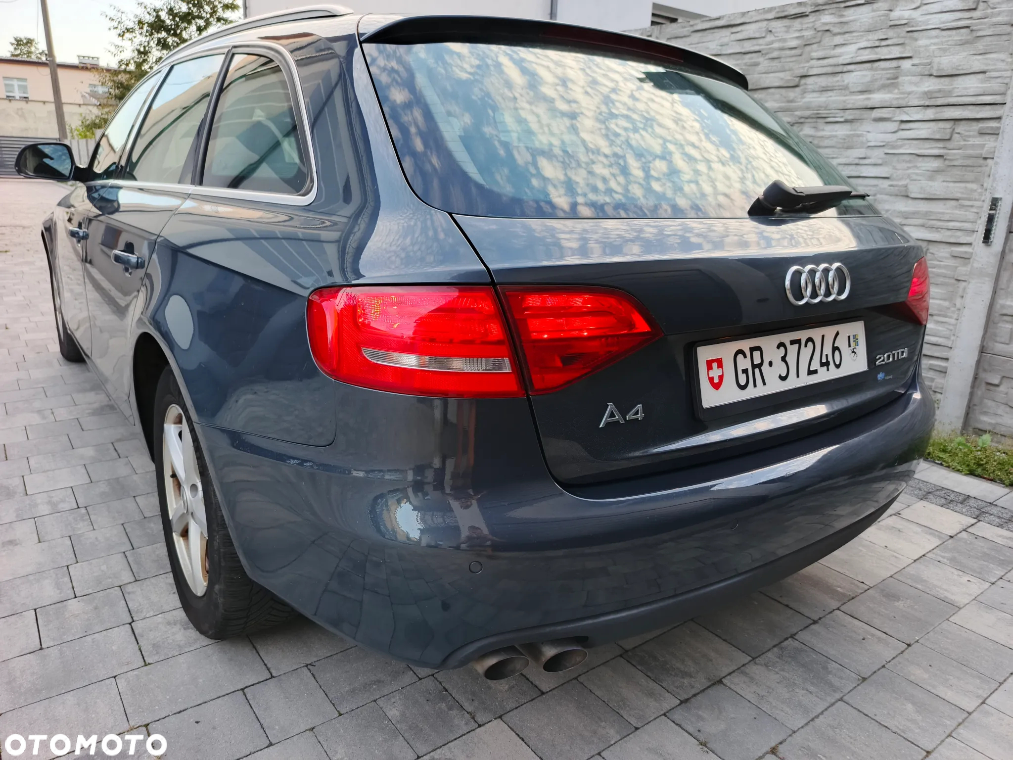 Audi A4 Avant 2.0 TDI Multitronic - 13