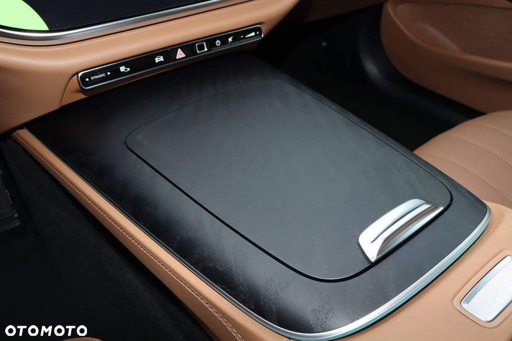 Mercedes-Benz Klasa E - 13