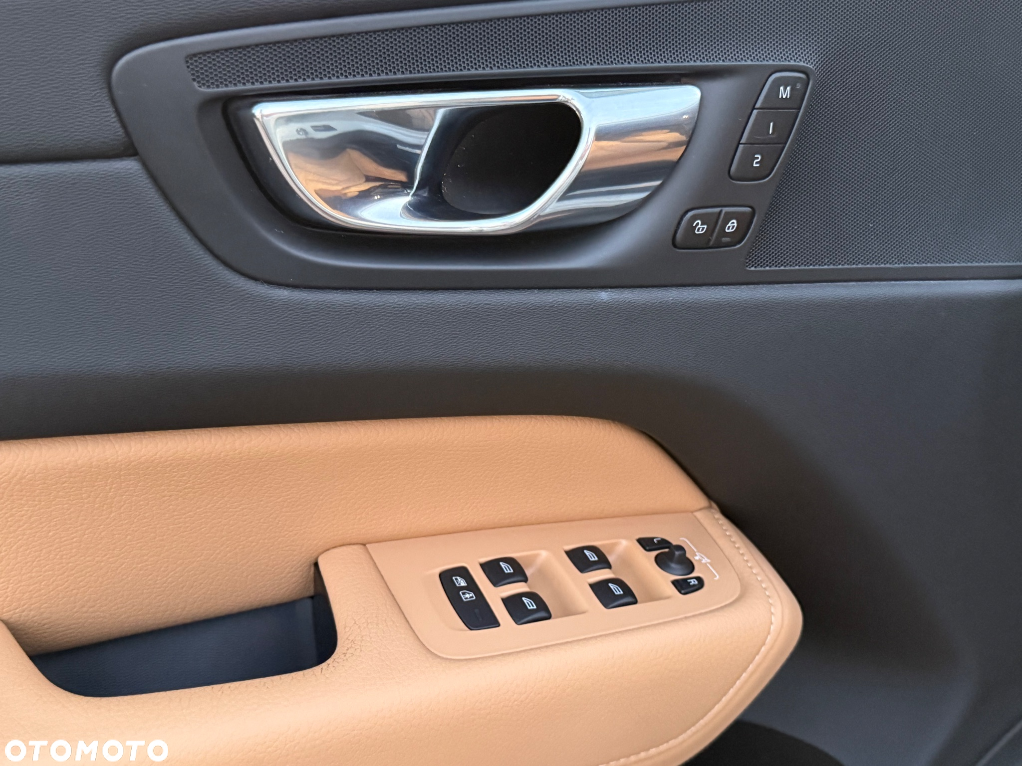 Volvo XC 60 D4 Inscription - 25