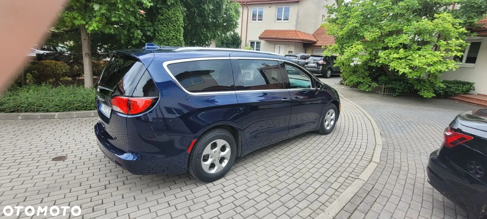 Chrysler Pacifica - 3