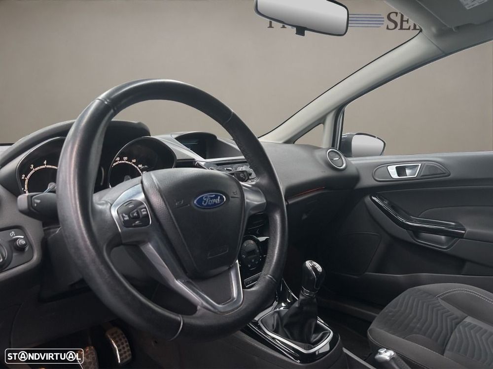 Ford Fiesta 1.0 T EcoBoost Titanium - 11