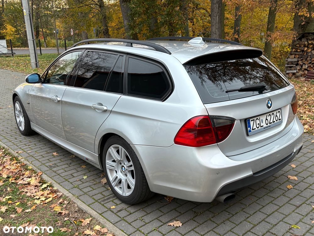 BMW Seria 3 320d - 11