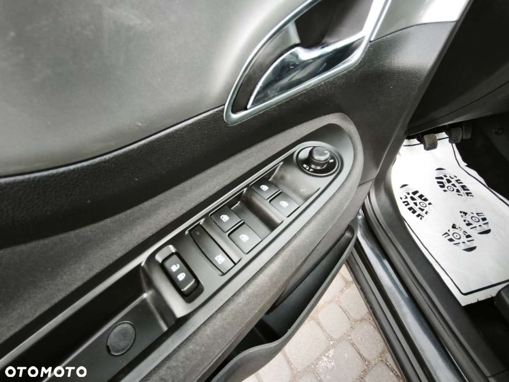 Opel Mokka - 13