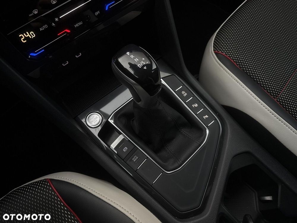 Volkswagen Tiguan 1.5 TSI EVO Urban Sport DSG - 17