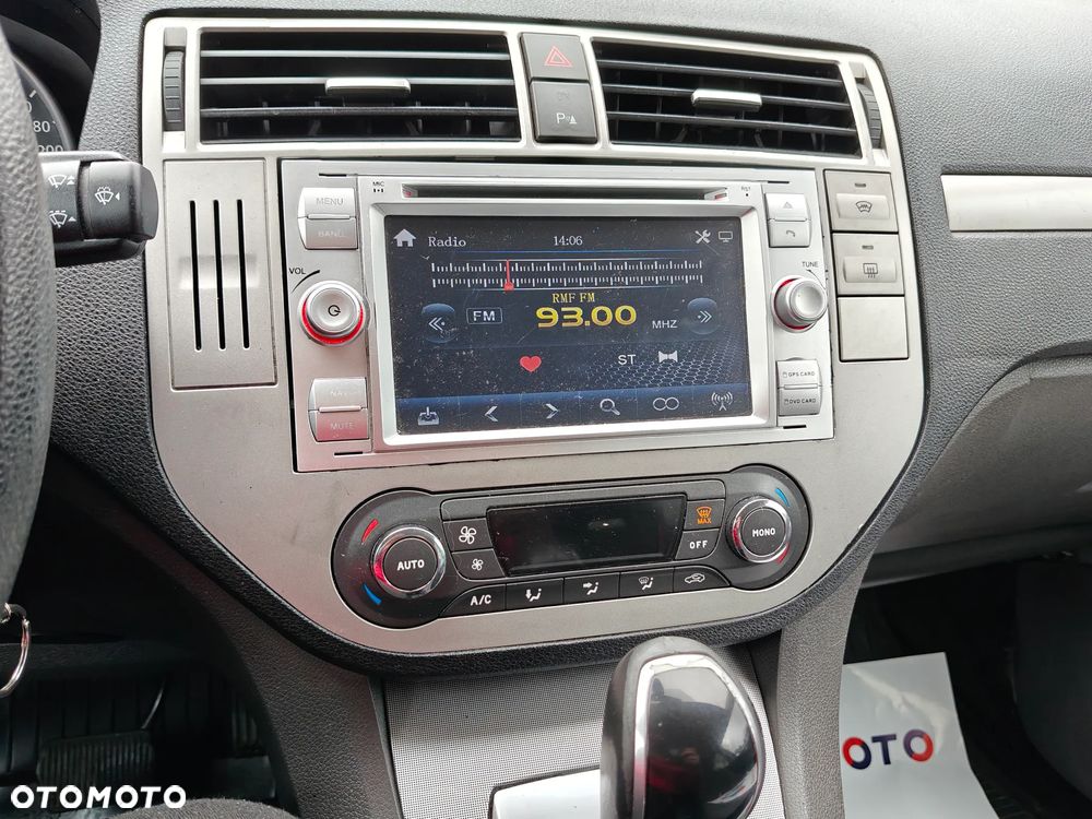 Ford C-MAX 2.0 TDCi DPF Titanium - 23