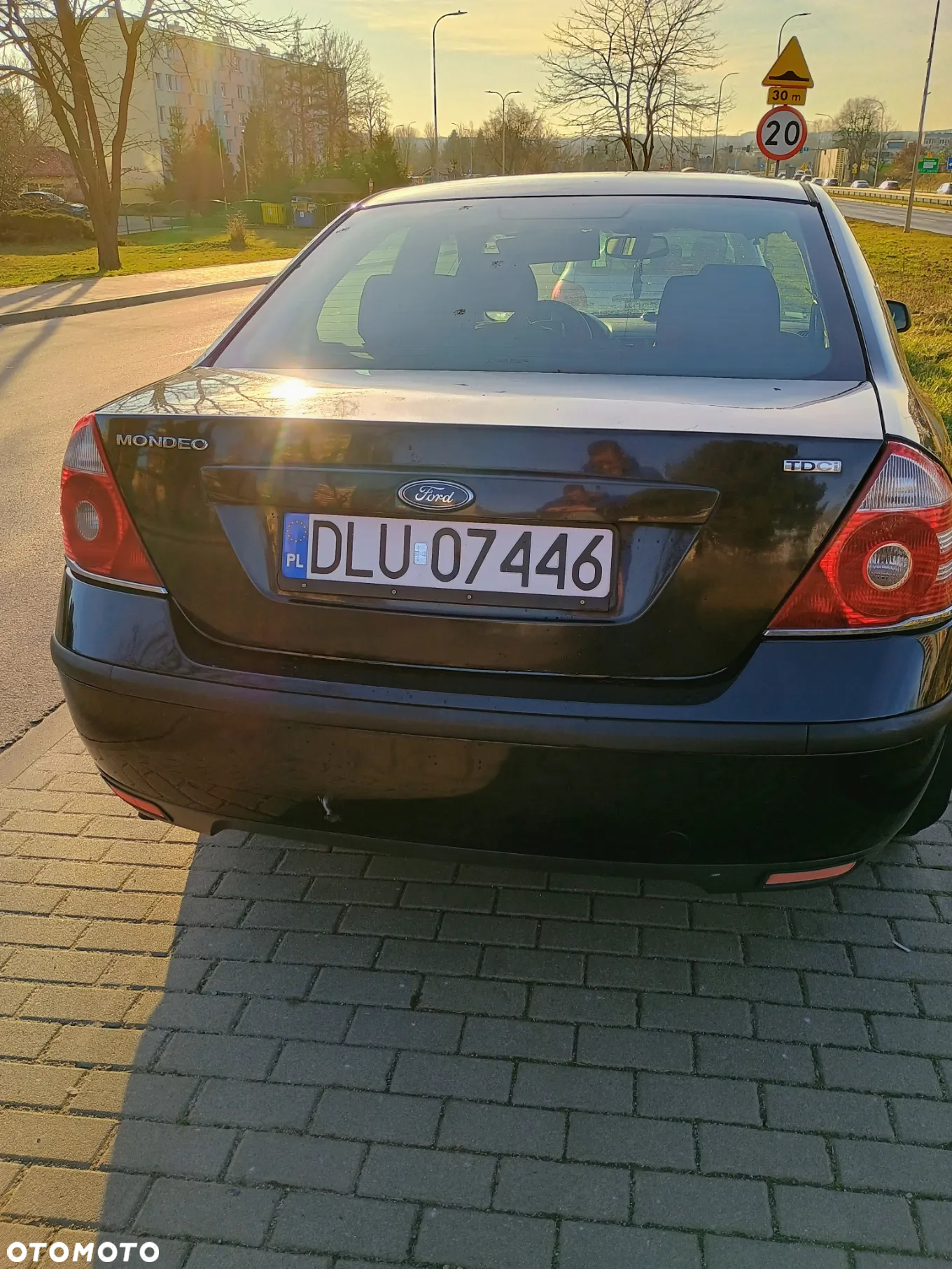 Ford Mondeo 2.0 TDCi Silver X - 13