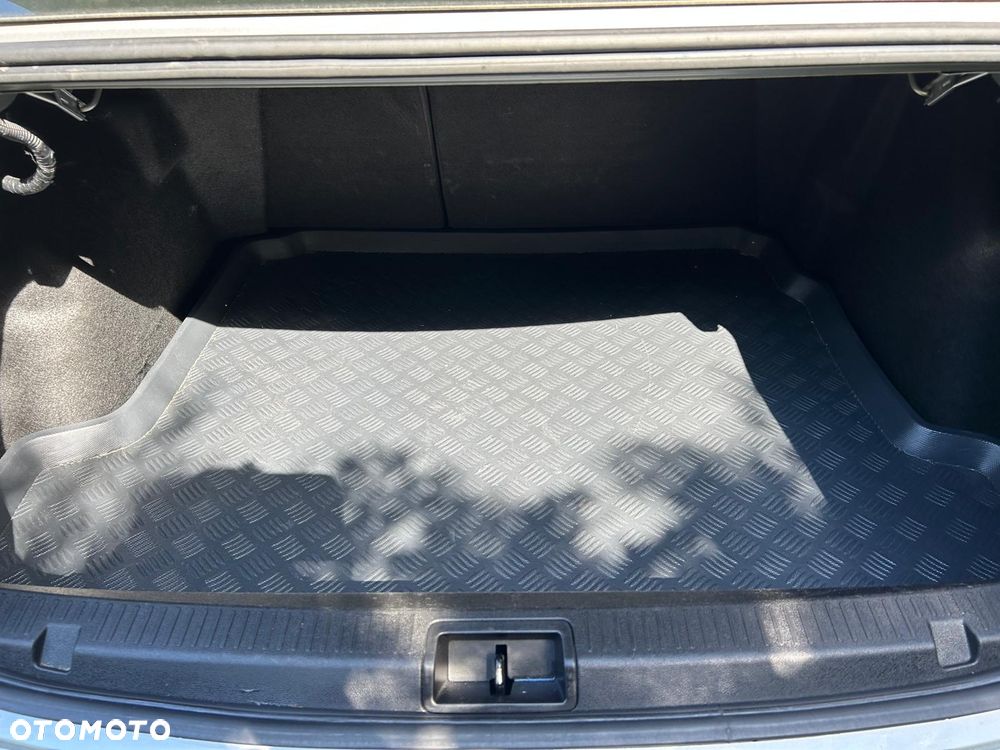 Renault Fluence 1.5 dCi Zen - 12
