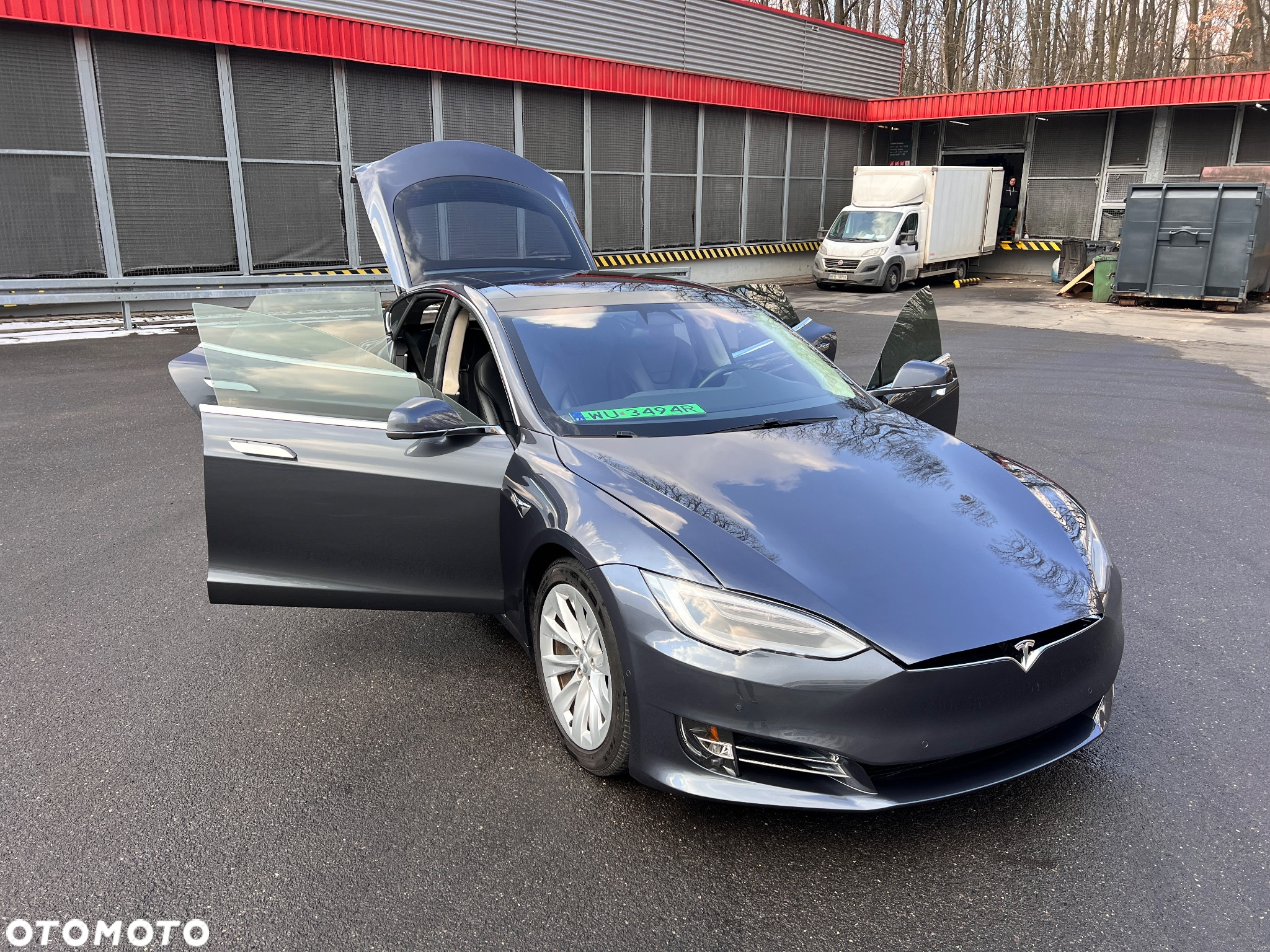 Tesla Model S 75 D - 34