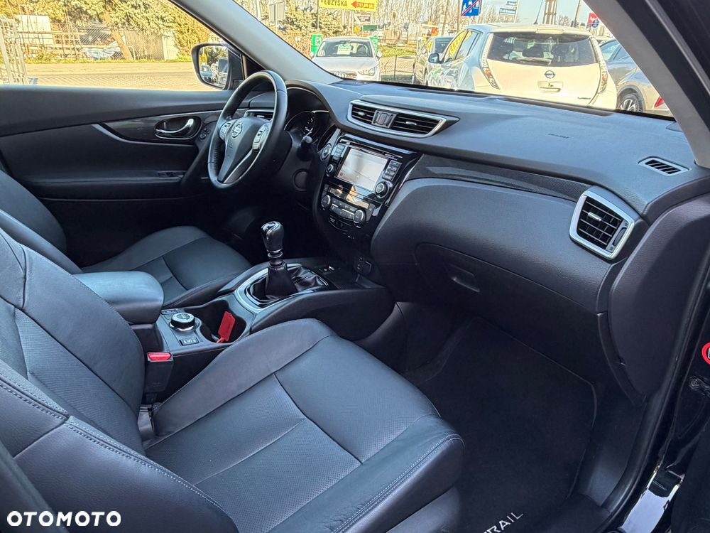 Nissan X-Trail 1.6 DCi ALL-MODE 4x4i Tekna - 9