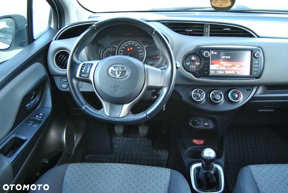 Toyota Yaris - 6