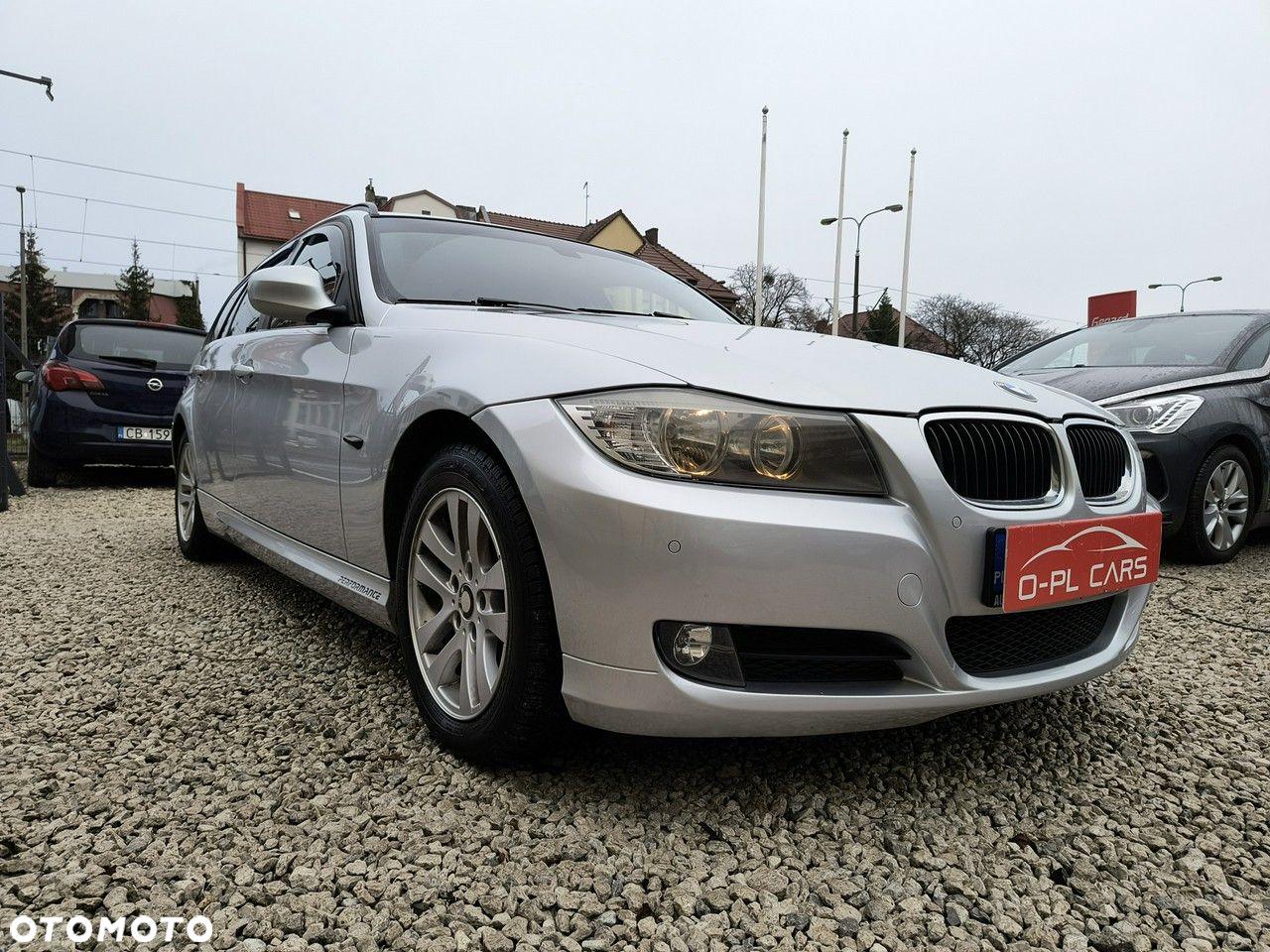 BMW Seria 3 318d Touring Sport Line - 13