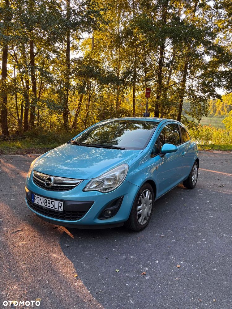 Opel Corsa 1.4 16V Satellite - 1