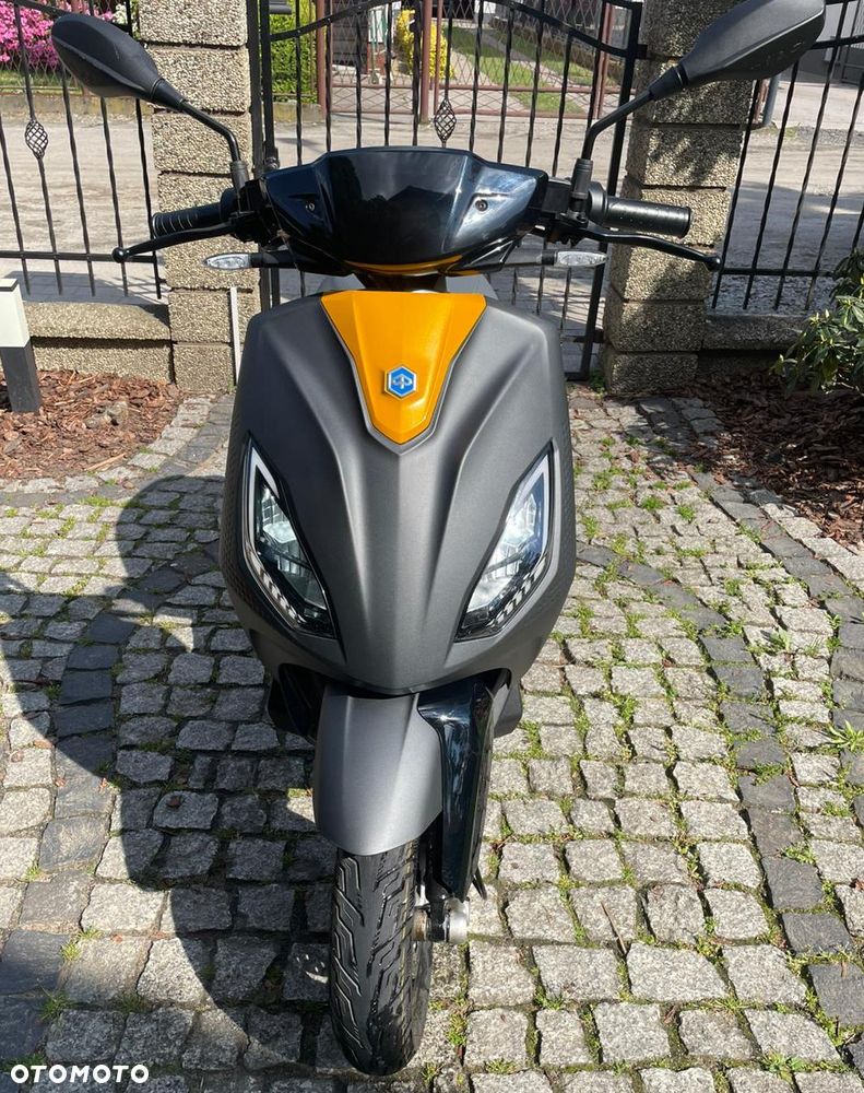 Piaggio Inny - 2