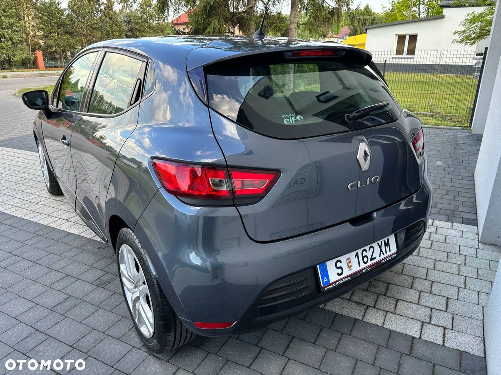Renault Clio 1.2 16V 75 Life - 16