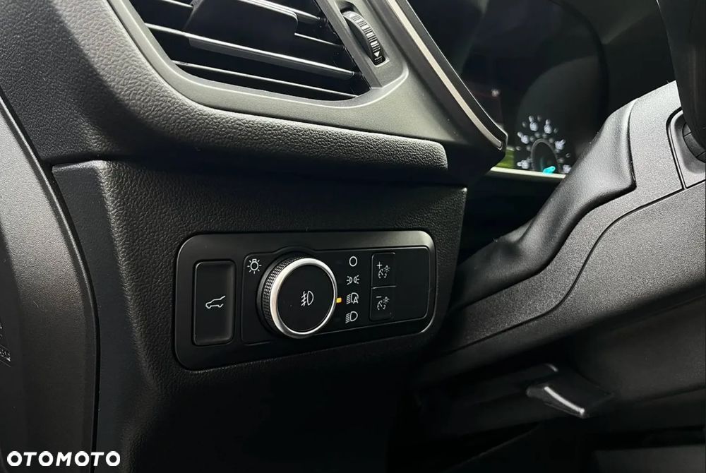 Ford Escape - 11