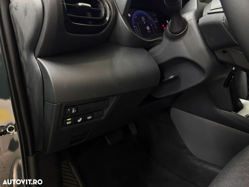 Toyota Yaris Cross - 17
