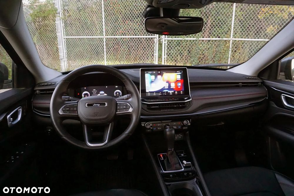 Jeep Compass - 15
