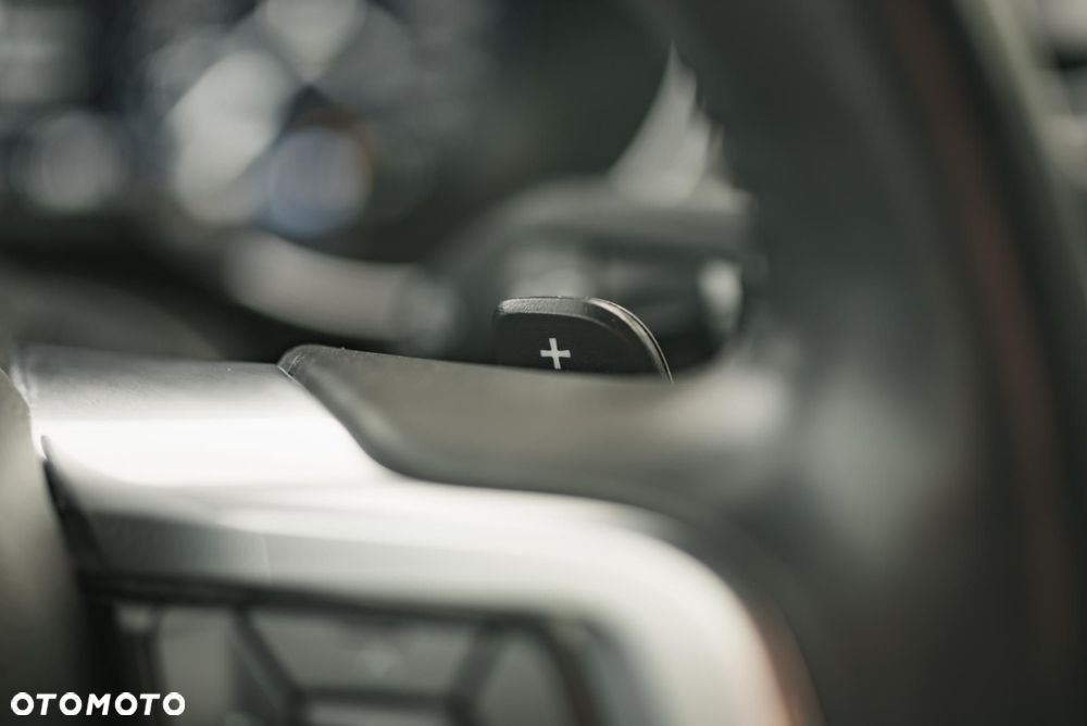 Ford Mustang 5.0 V8 GT - 24