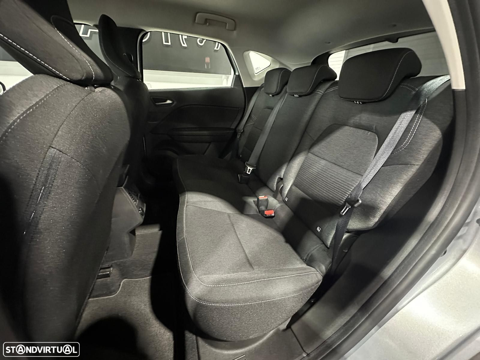 Renault Captur 1.0 TCe Zen - 29