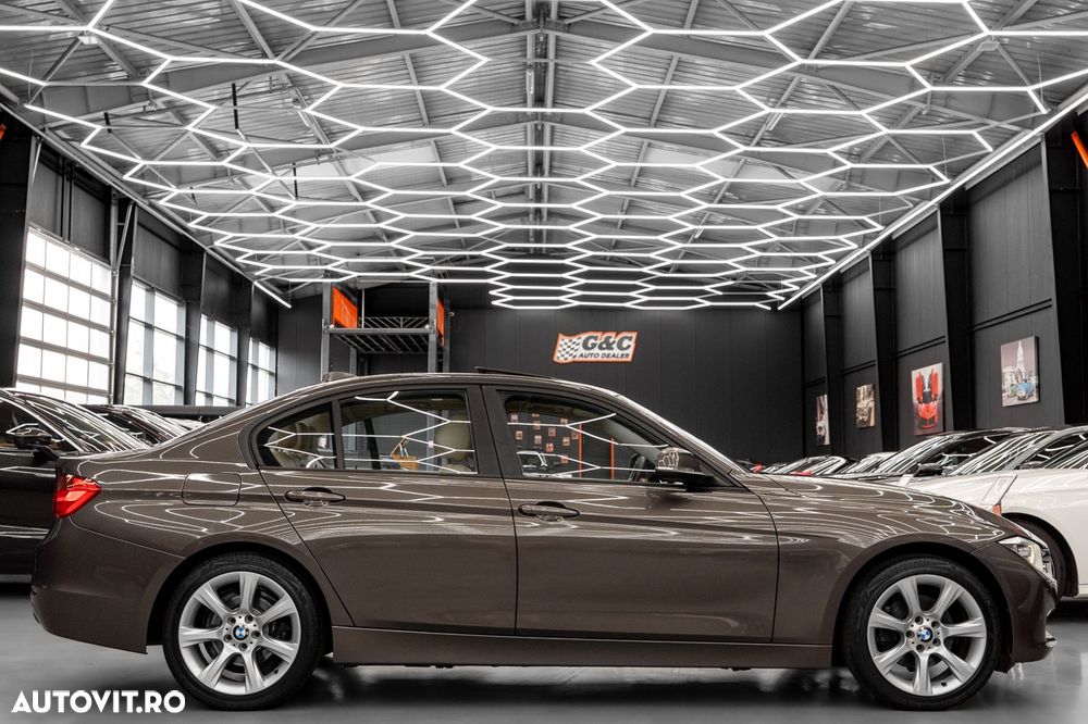 BMW Seria 3 320d xDrive Aut. - 28