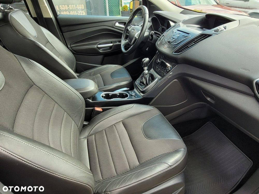 Ford Kuga - 5