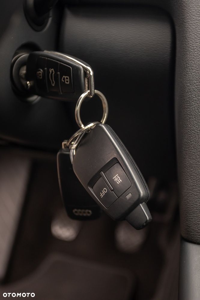 Audi A3 Sportback 2.0 TDI Ambiente - 32