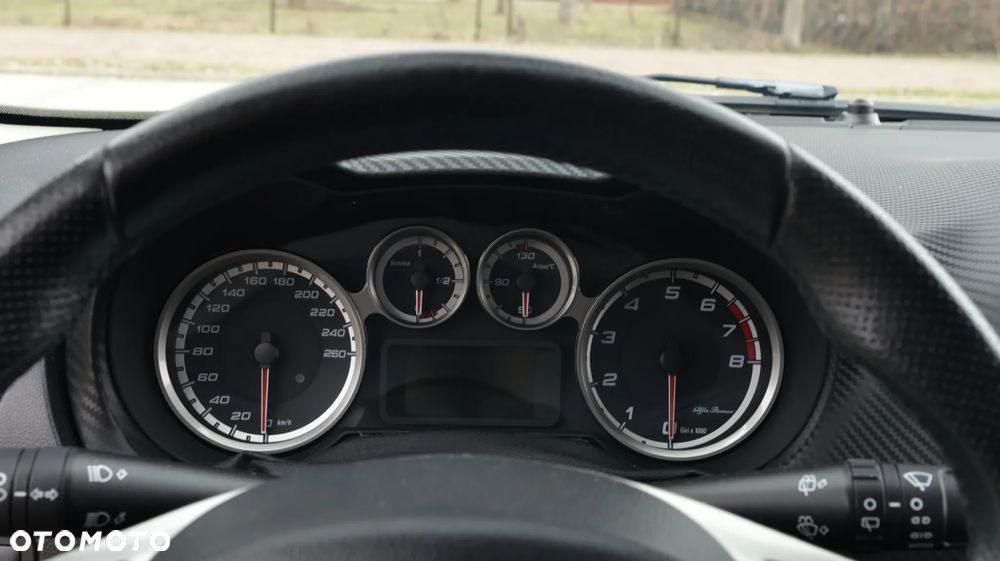 Alfa Romeo Mito 1.4 TB MultiAir Distinctive - 24