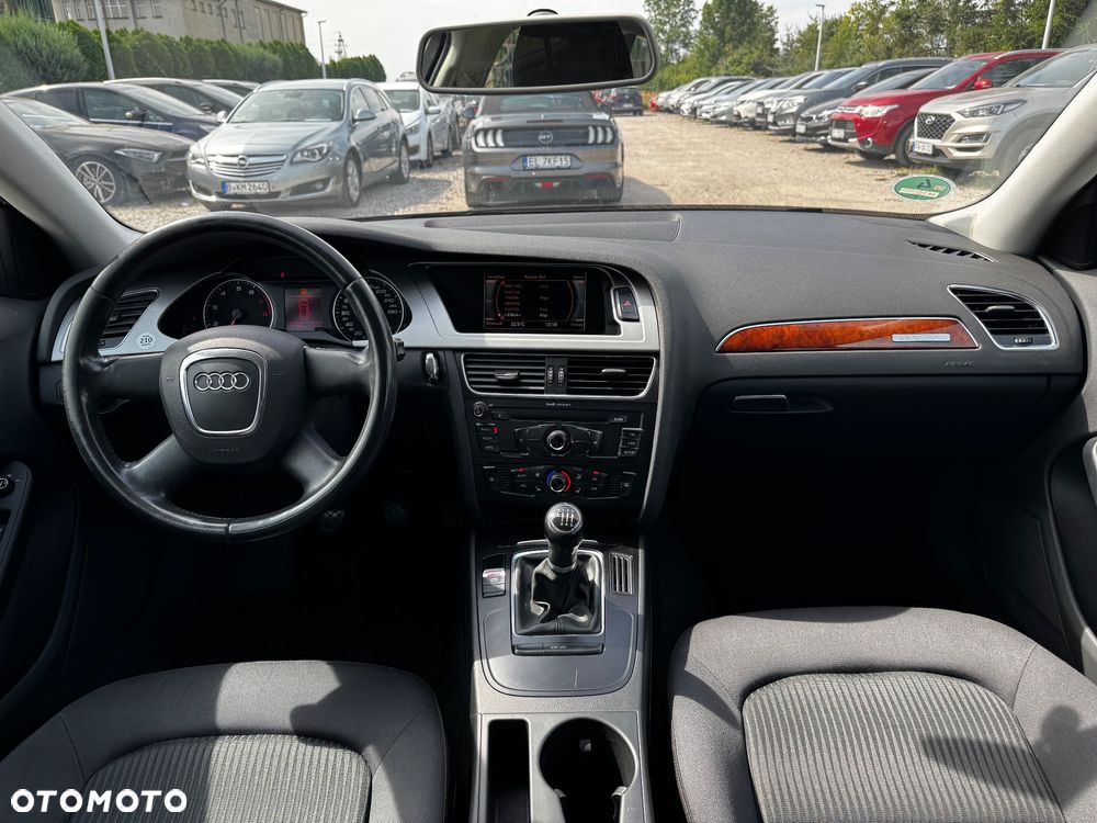 Audi A4 - 25