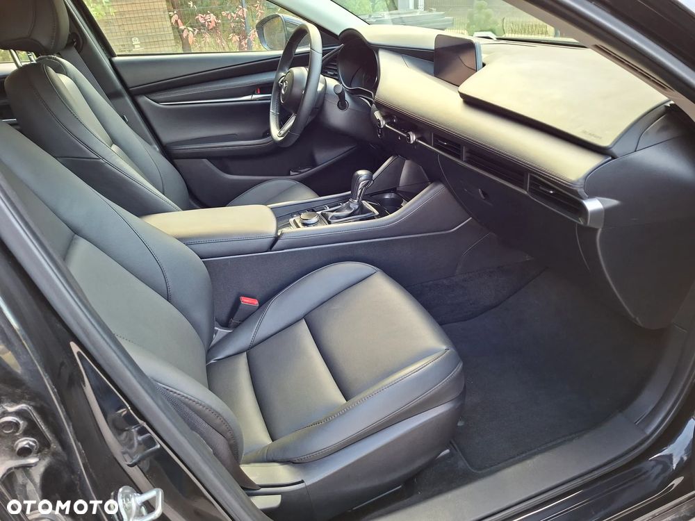Mazda 3 - 32