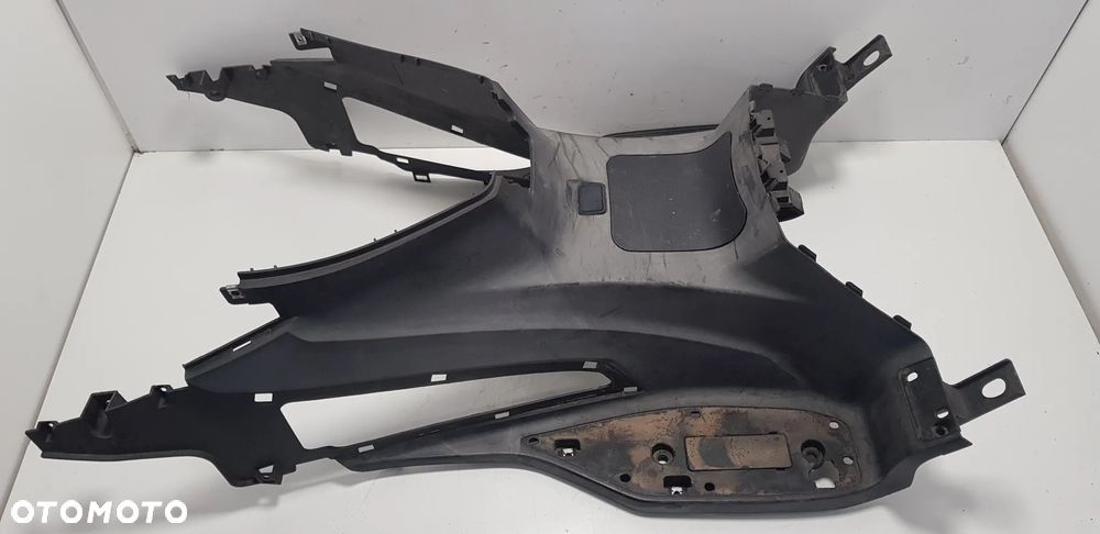 SYM GTS 300 12+ Podest - 3