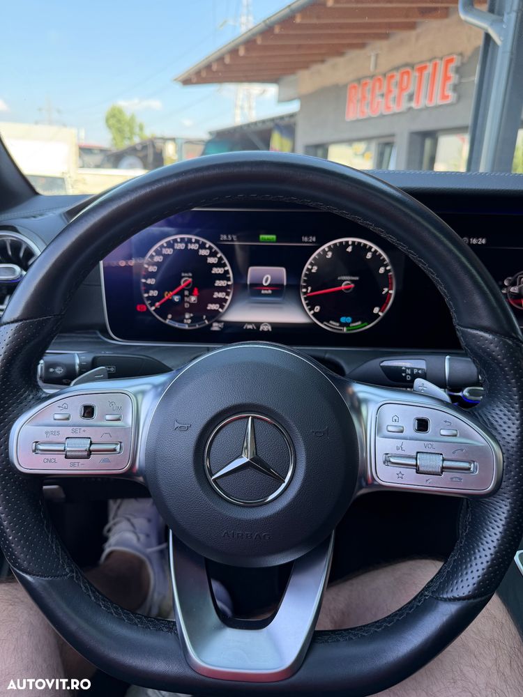 Mercedes-Benz E 200 4MATIC MHEV - 10