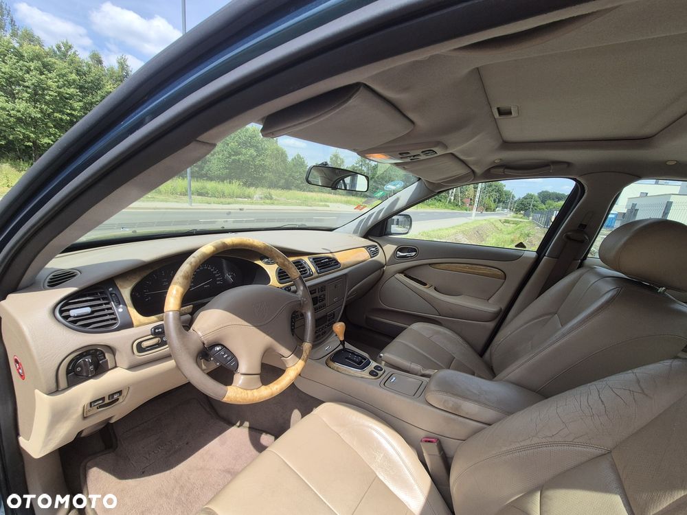 Jaguar S-Type - 5