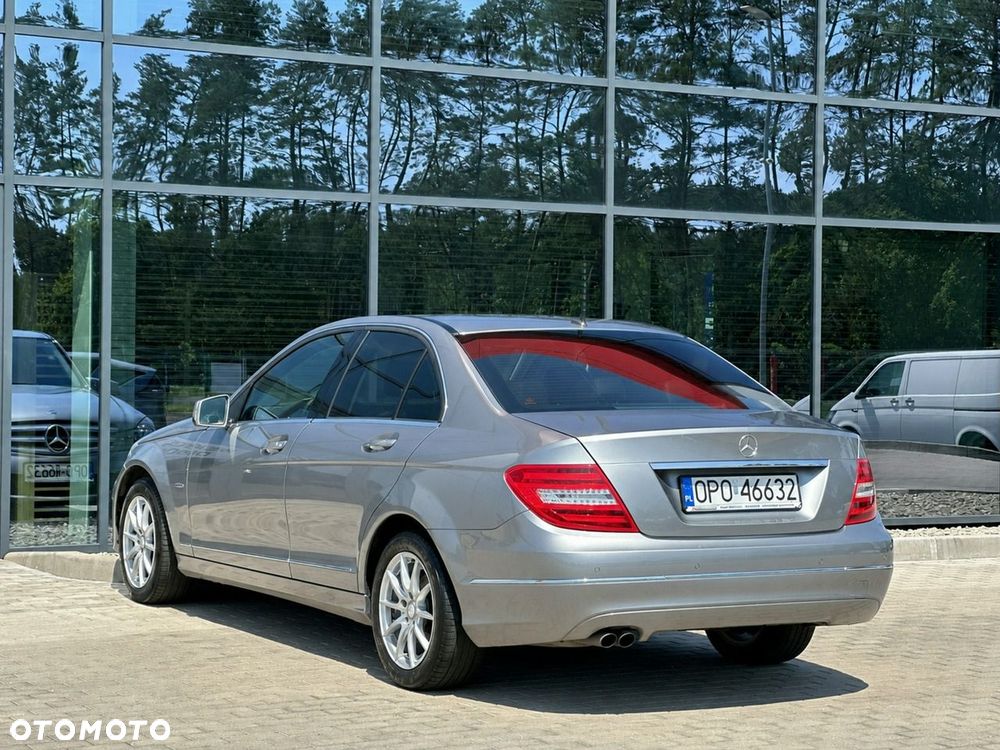 Mercedes-Benz Klasa C 180 BlueEFFICIENCY Avantgarde - 7
