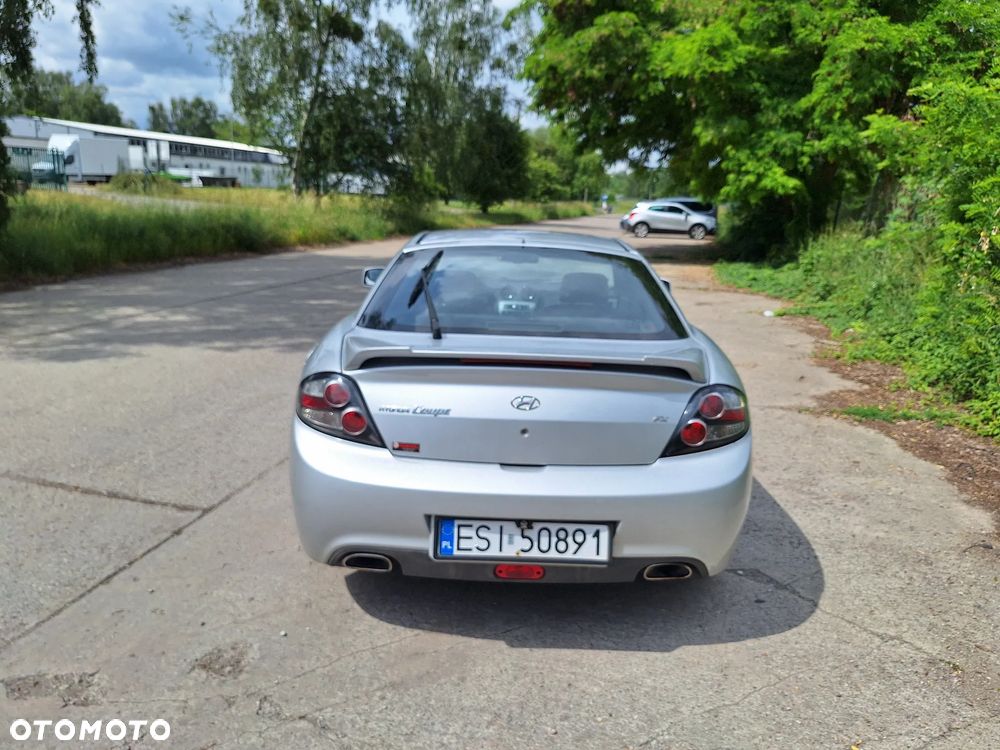 Hyundai Coupe - 6