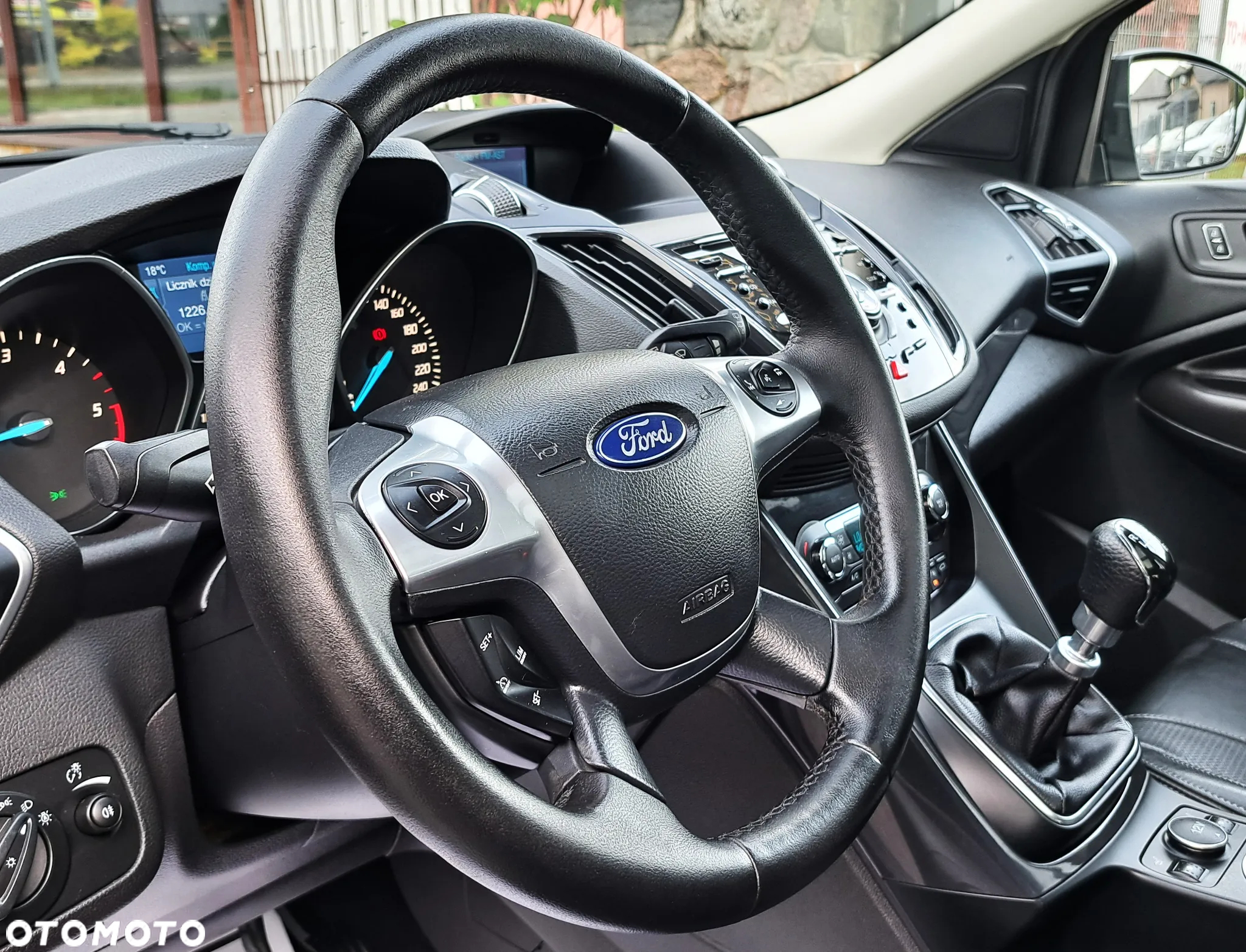 Ford Kuga 2.0 TDCi 4x4 Individual - 25