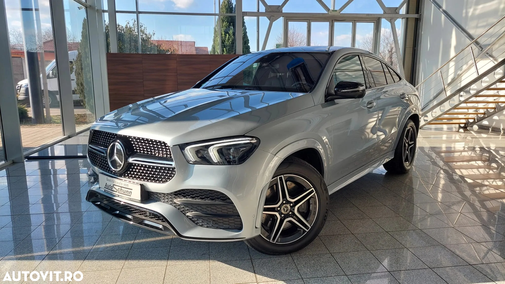 Mercedes-Benz GLE 400 d 4Matic 9G-TRONIC AMG Line - 2