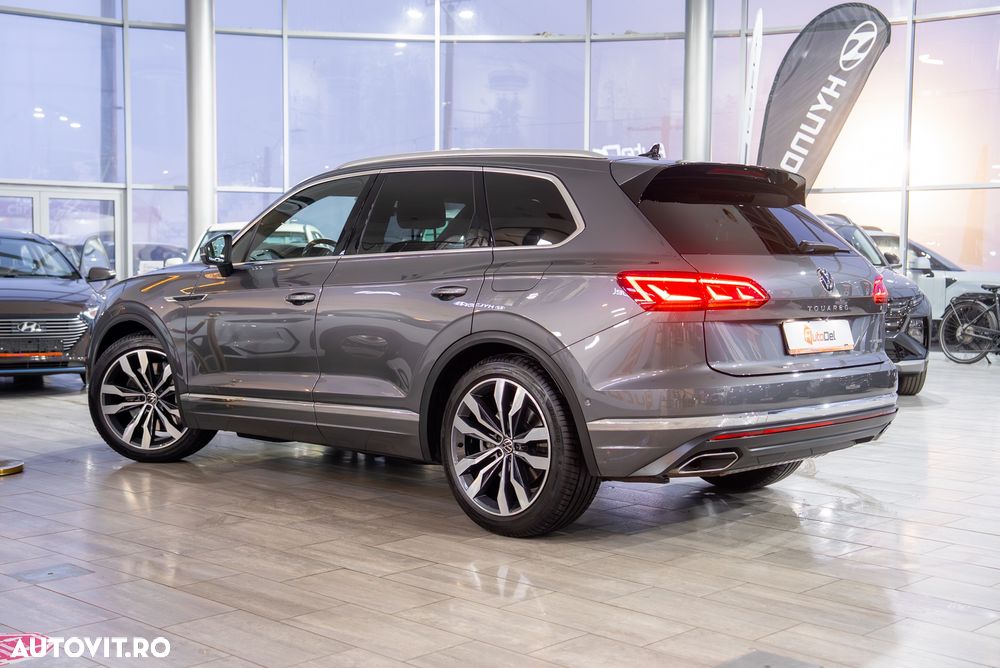 Volkswagen Touareg 3.0 V6 e-Hybrid 4Motion Aut. Elegance - 11