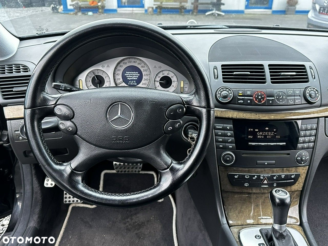 Mercedes-Benz Klasa E - 6